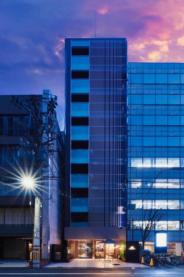 Shinsaibashi Crystal Hotel Осака Екстериор снимка